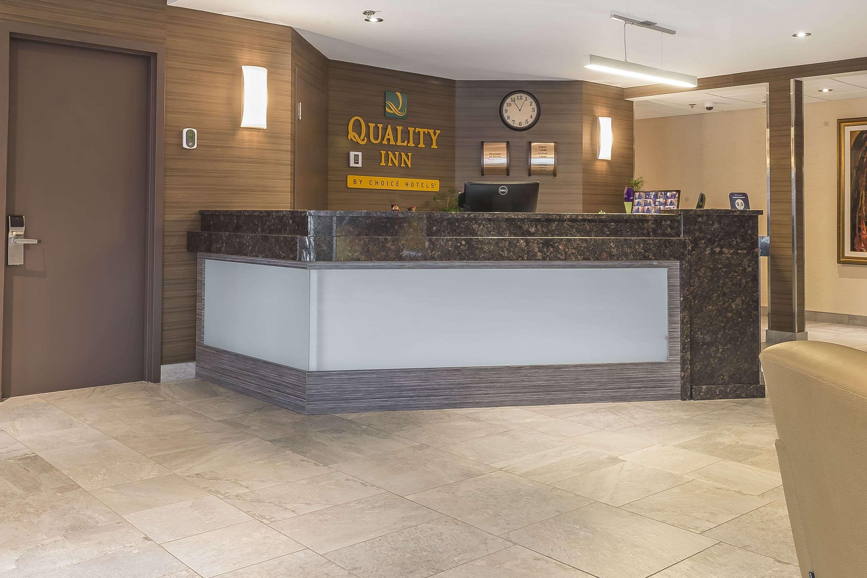 Quality Inn Sept-Îles Exteriör bild
