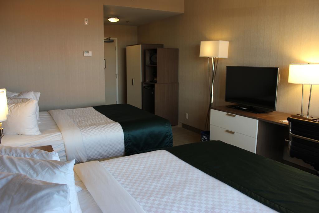 Quality Inn Sept-Îles Exteriör bild